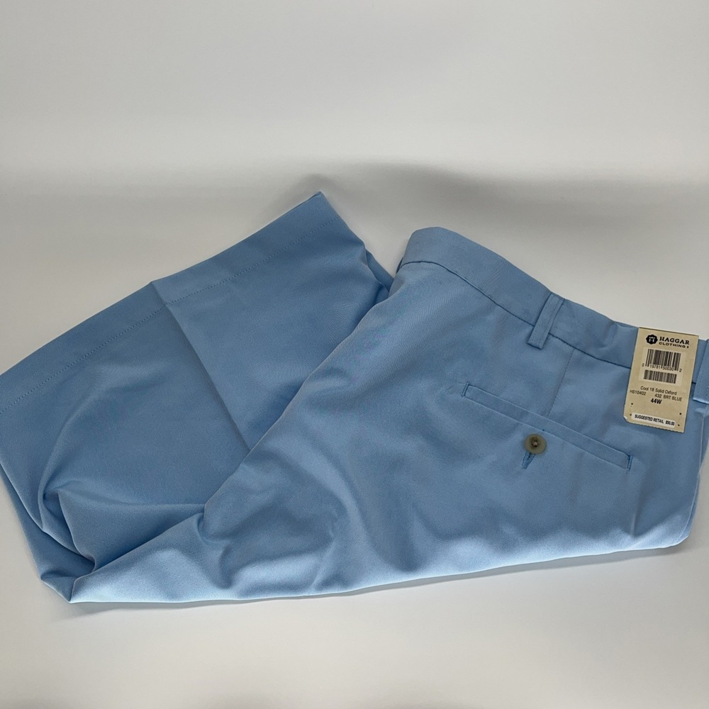 NWT Haggar Men's Blue Chino Shorts Size 44W